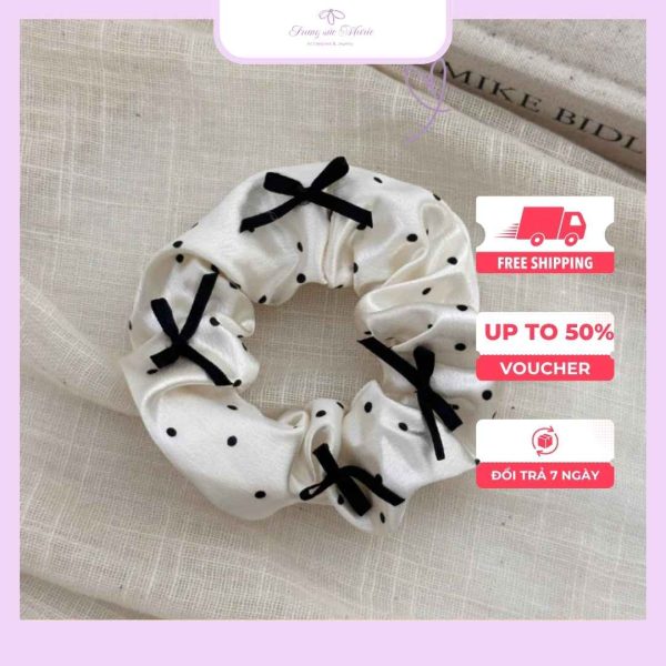 Scrunchies buộc tóc đuôi ngựa chấm bi